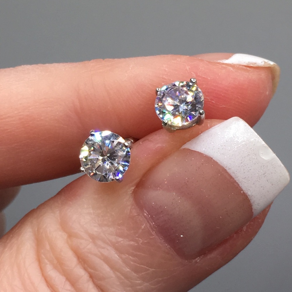 14k white gold diamond 2 CT stud earrings gift box - Picture 7 of 12
